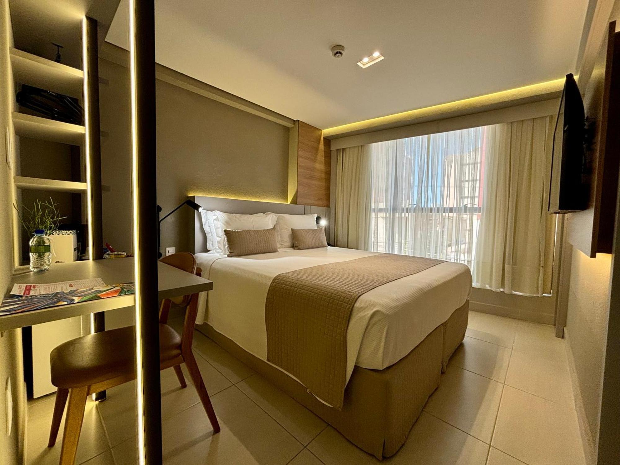 Manaira Hotel 4*